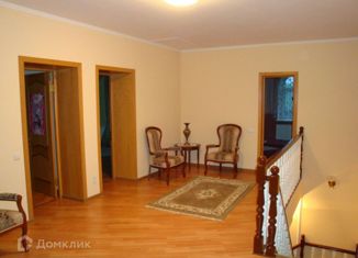 Продается дом, 550 м2, деревня Глухово