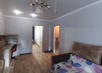 Продам 2-ком. квартиру, 43 м2, Кемеровская область, Утренняя улица, 4