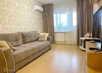 Продам четырехкомнатную квартиру, 80.3 м2, Нижний Новгород, улица Краснодонцев, 21к2, улица Краснодонцев