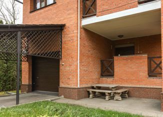 Продается дом, 400 м2, село Иславское, село Иславское, 52/1