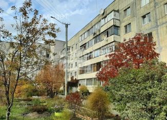 Продажа трехкомнатной квартиры, 70 м2, Йошкар-Ола, улица Карла Либкнехта, 83