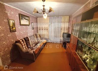 Продается 3-комнатная квартира, 50.5 м2, Брянская область, Краснооктябрьская улица, 36А