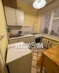 Сдам в аренду 1-комнатную квартиру, 34 м2, Москва, улица Маршала Конева, 5, улица Маршала Конева