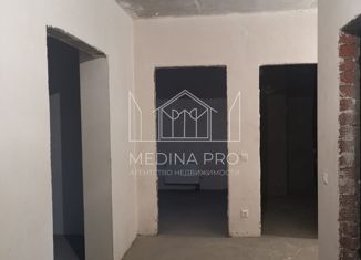 Продам 3-ком. квартиру, 80.82 м2, Казань, улица Чингиза Айтматова, 9, ЖК Молодёжный