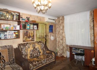 Продается трехкомнатная квартира, 55.4 м2, Краснодар, улица Коммунаров, 229, улица Коммунаров