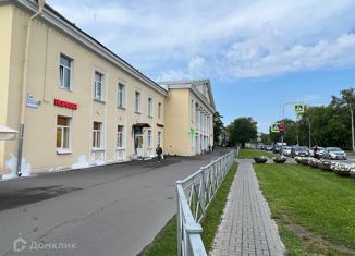 Сдам в аренду офис, 1000 м2, посёлок Стрельна, Санкт-Петербургское шоссе, 88