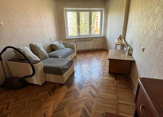 Продам трехкомнатную квартиру, 64 м2, Липецк, улица А.Г. Стаханова, 35