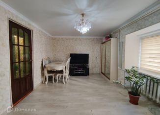 Продается 2-ком. квартира, 54 м2, Грозный, улица Абдурахмана Г. Авторханова, 43
