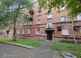 Продажа 3-ком. квартиры, 66.9 м2, Свердловская область, улица Октябрьской Революции, 57