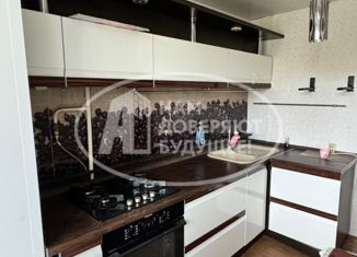 2-ком. квартира на продажу, 48 м2, Удмуртия, улица Гагарина, 10