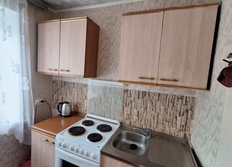 Продам 3-комнатную квартиру, 57 м2, Прокопьевск, Институтская улица, 82