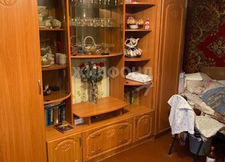 Продаю 1-комнатную квартиру, 30 м2, Мыски, Советская улица, 37