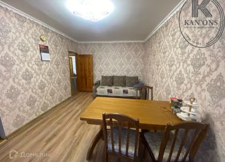 Четырехкомнатная квартира на продажу, 74.8 м2, Евпатория, улица Некрасова, 88