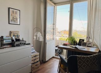 Продаю 1-ком. квартиру, 32 м2, Москва, Хохловский переулок, 10с7, метро Китай-город