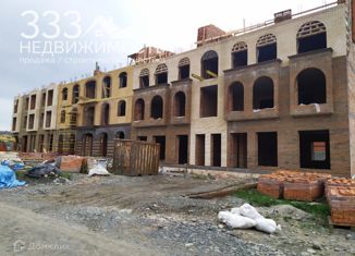 Продам 1-комнатную квартиру, 50 м2, Владикавказ, улица Астана Кесаева, 2, 13-й микрорайон