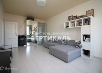 Продажа двухкомнатной квартиры, 52 м2, Москва, Октябрьская улица, 38к1, Октябрьская улица