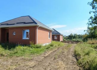 Продаю дом, 75 м2, станица Новотитаровская, улица Луначарского, 425