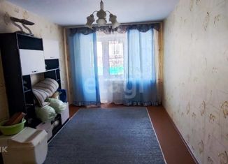 Продажа 1-ком. квартиры, 31 м2, Остров, улица Спартака, 12