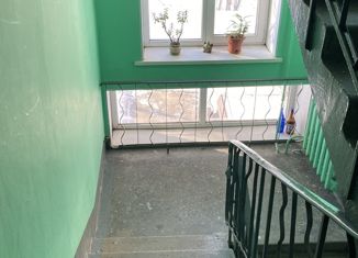 Сдам в аренду 1-комнатную квартиру, 32 м2, Санкт-Петербург, проспект Стачек, 132, метро Ленинский проспект