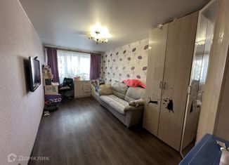 Продается 2-комнатная квартира, 45.5 м2, Боровичи, Ленинградская улица, 47