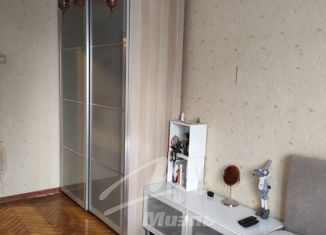 Продажа трехкомнатной квартиры, 58 м2, Москва, Нагатинская набережная, 44к3, метро Коломенская