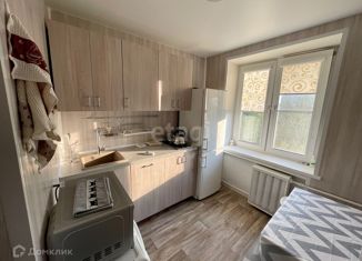 Продам двухкомнатную квартиру, 38.3 м2, Москва, улица Маршала Неделина, 32к1, улица Маршала Неделина