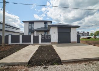 Продам дом, 235.8 м2, деревня Байрак, Лебединая улица