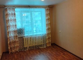 Продаю 2-ком. квартиру, 49 м2, Нижний Новгород, улица Радио, 2к1, улица Радио