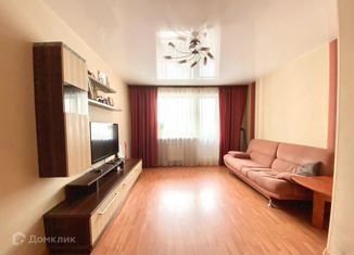 Продается 3-комнатная квартира, 70.1 м2, Петрозаводск, улица Зайцева, 40