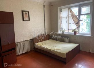 Продам трехкомнатную квартиру, 72 м2, Волгоградская область, улица Дегтярёва, 37