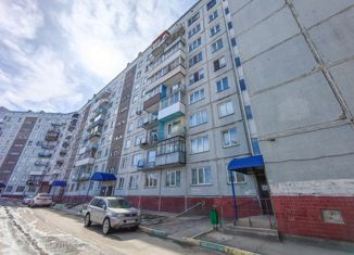 Продам четырехкомнатную квартиру, 74.5 м2, Новосибирск, улица Есенина, 29