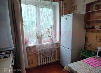 Продаю двухкомнатную квартиру, 47.3 м2, Новочеркасск, улица Визирова, 4