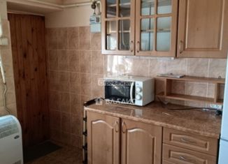 Продам 2-ком. квартиру, 40 м2, Керчь, улица Володи Дубинина, 23