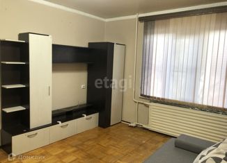 Продаю однокомнатную квартиру, 29 м2, Ижевск, улица 40 лет Победы, 74, жилой район Аэропорт