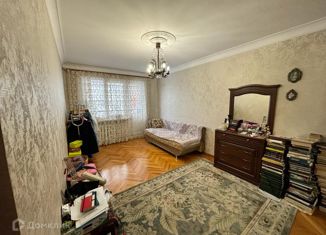 Продам 3-комнатную квартиру, 61.7 м2, Нальчик, улица Шортанова, 9, район Горная