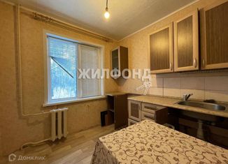 Продается 1-ком. квартира, 32.2 м2, Новосибирск, Цветной проезд, 1, Цветной проезд