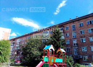 Продам 2-комнатную квартиру, 43 м2, Абакан, проспект Ленина, 64