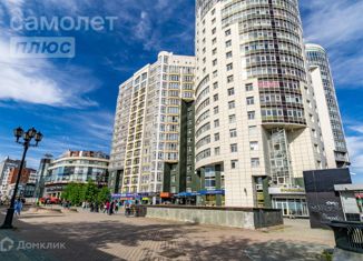 Продажа 1-комнатной квартиры, 60 м2, Екатеринбург, улица Вайнера, 21