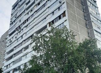 Продаю 3-комнатную квартиру, 64.5 м2, Москва, улица Красного Маяка, 18к1, метро Пражская