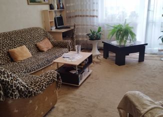 Продажа 4-ком. квартиры, 77 м2, Киселёвск, улица 50 лет Города, 42