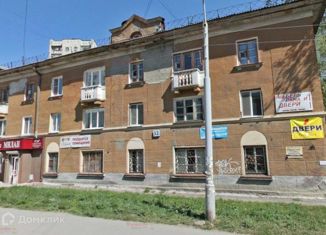 Продается комната, 80 м2, Екатеринбург, улица Уральских Рабочих, 52, улица Уральских Рабочих