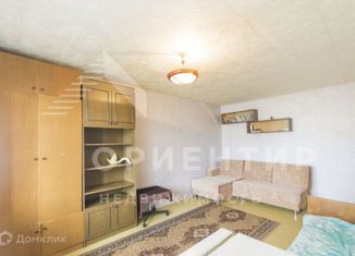 Продается трехкомнатная квартира, 62.5 м2, Екатеринбург, метро Уралмаш, Стахановская улица, 6