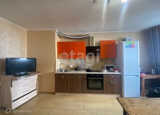 Продам 3-ком. квартиру, 102.8 м2, Брянск, Красноармейская улица, 100