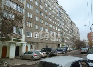 Продается трехкомнатная квартира, 57 м2, Красноярск, улица Железнодорожников, 16