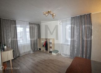 Продаю 1-комнатную квартиру, 32 м2, Екатеринбург, улица Бажова, 76, улица Бажова