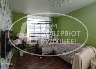 Продам 4-комнатную квартиру, 74.5 м2, Лысьва, улица Мира, 20