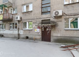 Продается комната, 14.5 м2, Новосибирск, Советская улица, 49А, метро Площадь Ленина