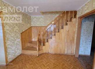 Продам 4-комнатную квартиру, 102 м2, Липецк, Первомайская улица, 57