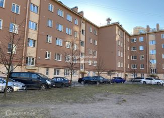 Продажа комнаты, 68.3 м2, Санкт-Петербург, улица Ткачей, 46, улица Ткачей