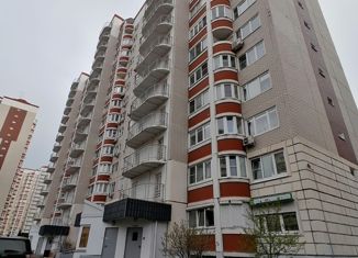 Продажа 2-комнатной квартиры, 55.1 м2, Москва, улица Лётчика Грицевца, 6